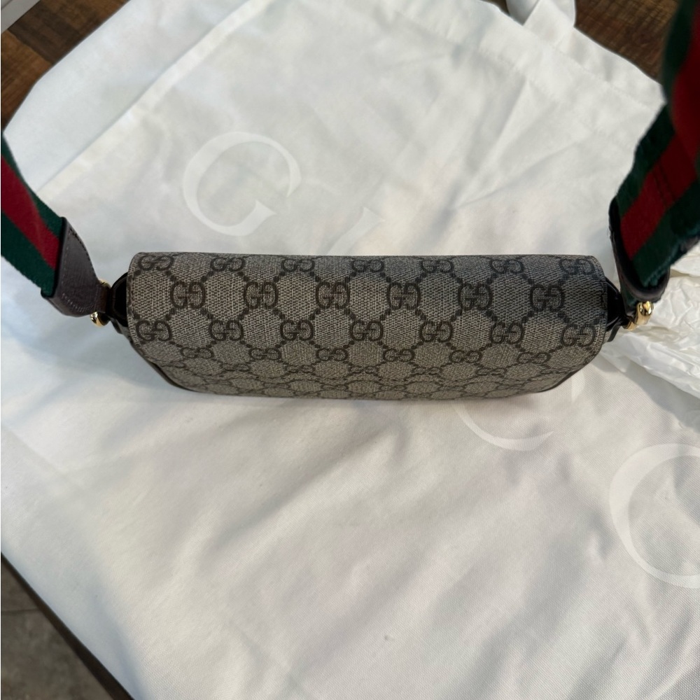 Gucci Monogram Beige and Brown Bag with Card Holder - Picture 13 of 14